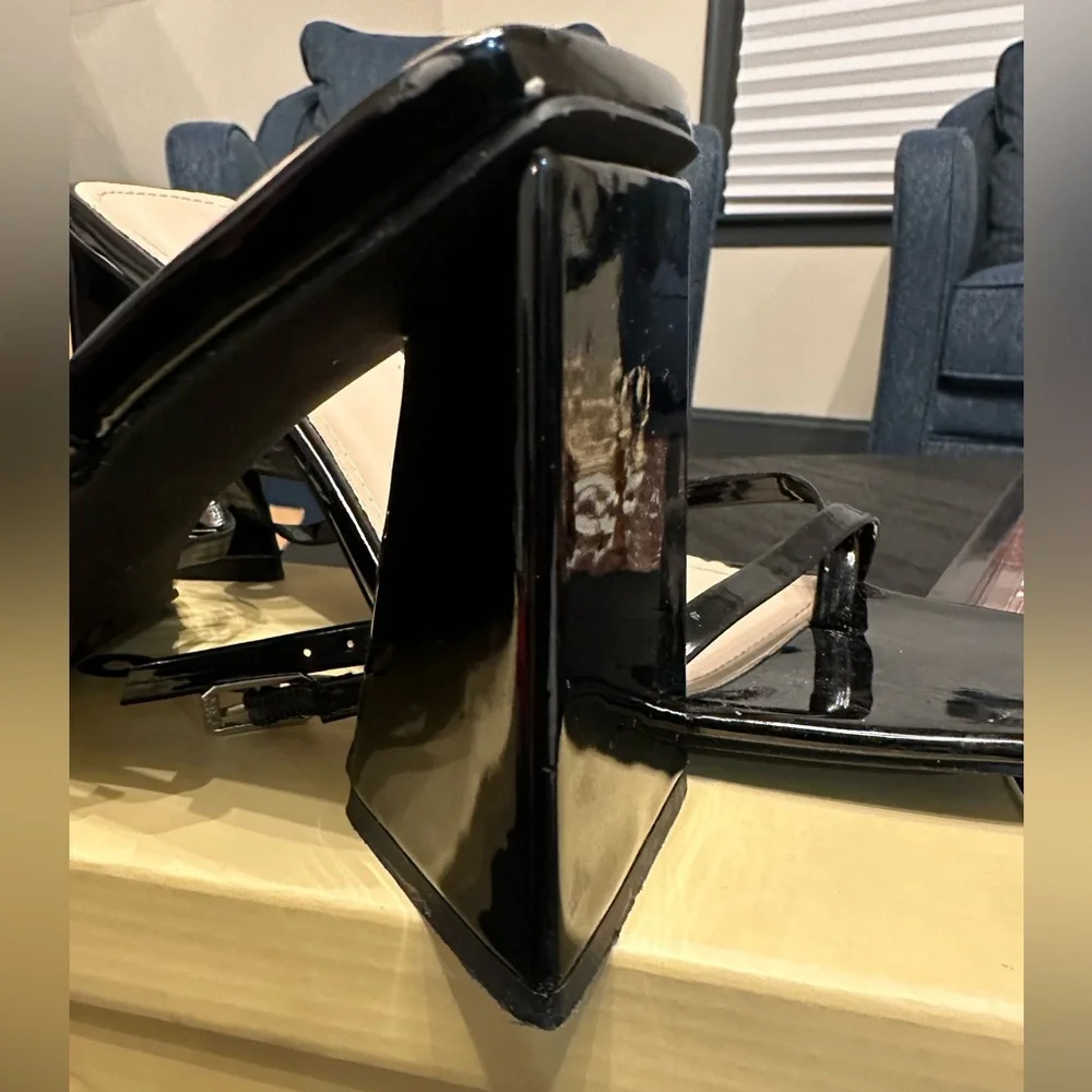 Odell Heels Black - Picture 2 of 4